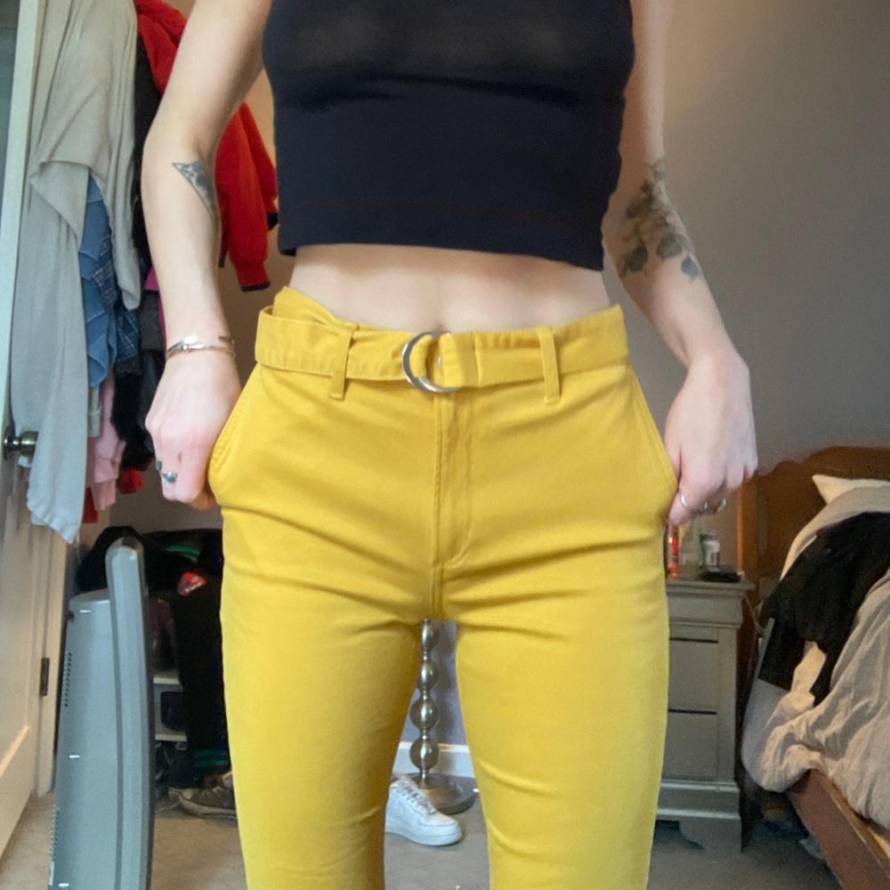 Express yellow pants